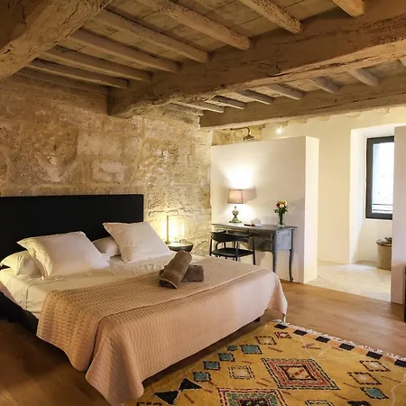 La Maison D'aime - Demeure De Caractere Du Xiie Siecle 4* 생-쿠앵탕-라-포테리