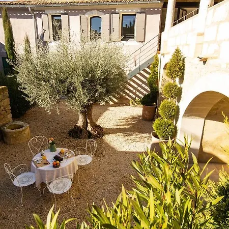 La Maison D'aime Saint-Quentin-la-Poterie