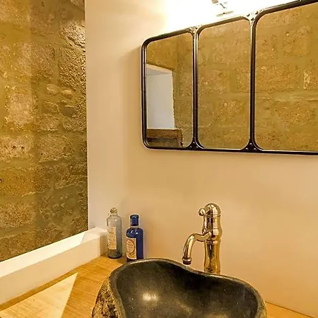 La Maison D'aime - Demeure De Caractere Du Xiie Siecle 4*