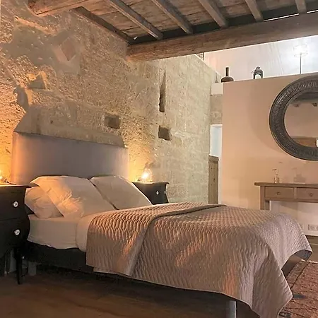 La Maison D'aime - Demeure De Caractere Du Xiie Siecle سان كوينتين-لا-بوتيريه